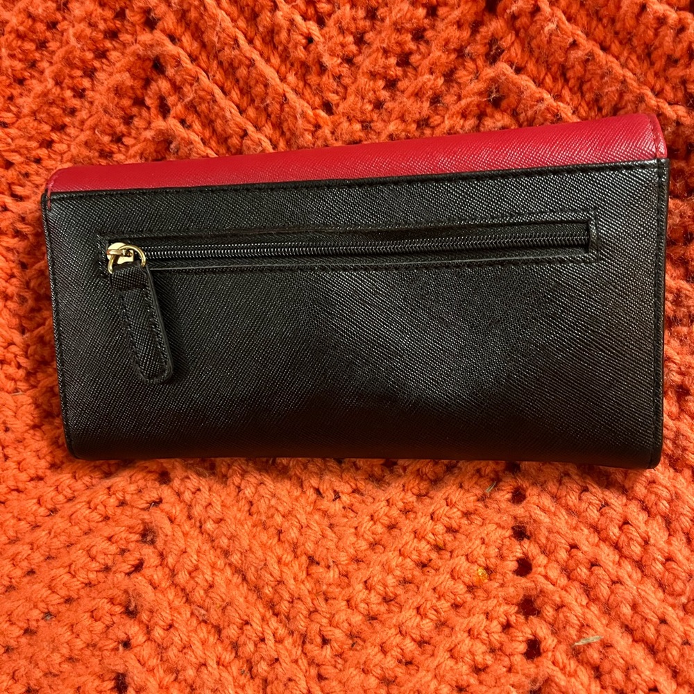 Source Unknown On The Brand But,It’s A Cute Littl… - image 2